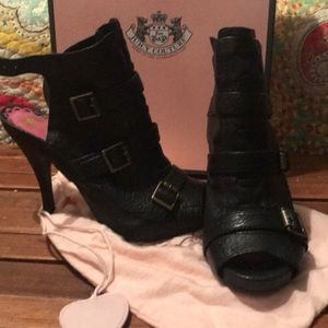 Black strappy Juicy Couture Heels!